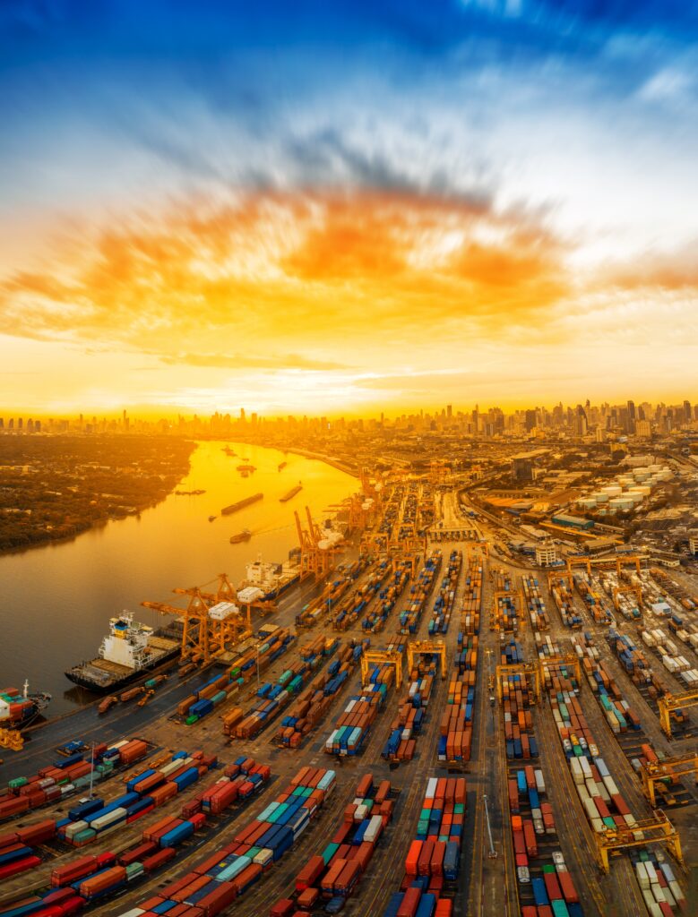 sea freight, reefer containers, showing decarbonisation